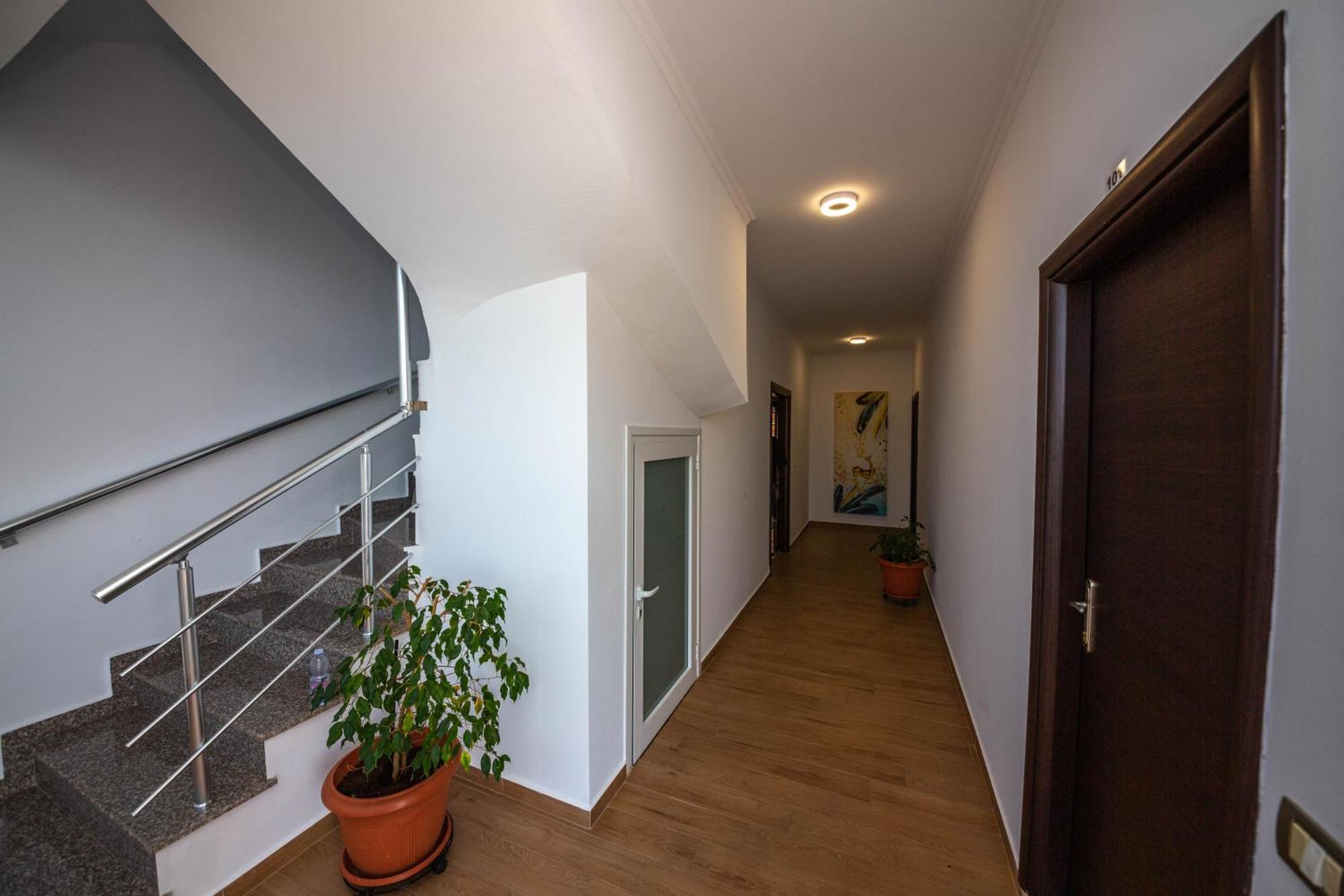 Vale Deti Rooms Ксамил Экстерьер фото
